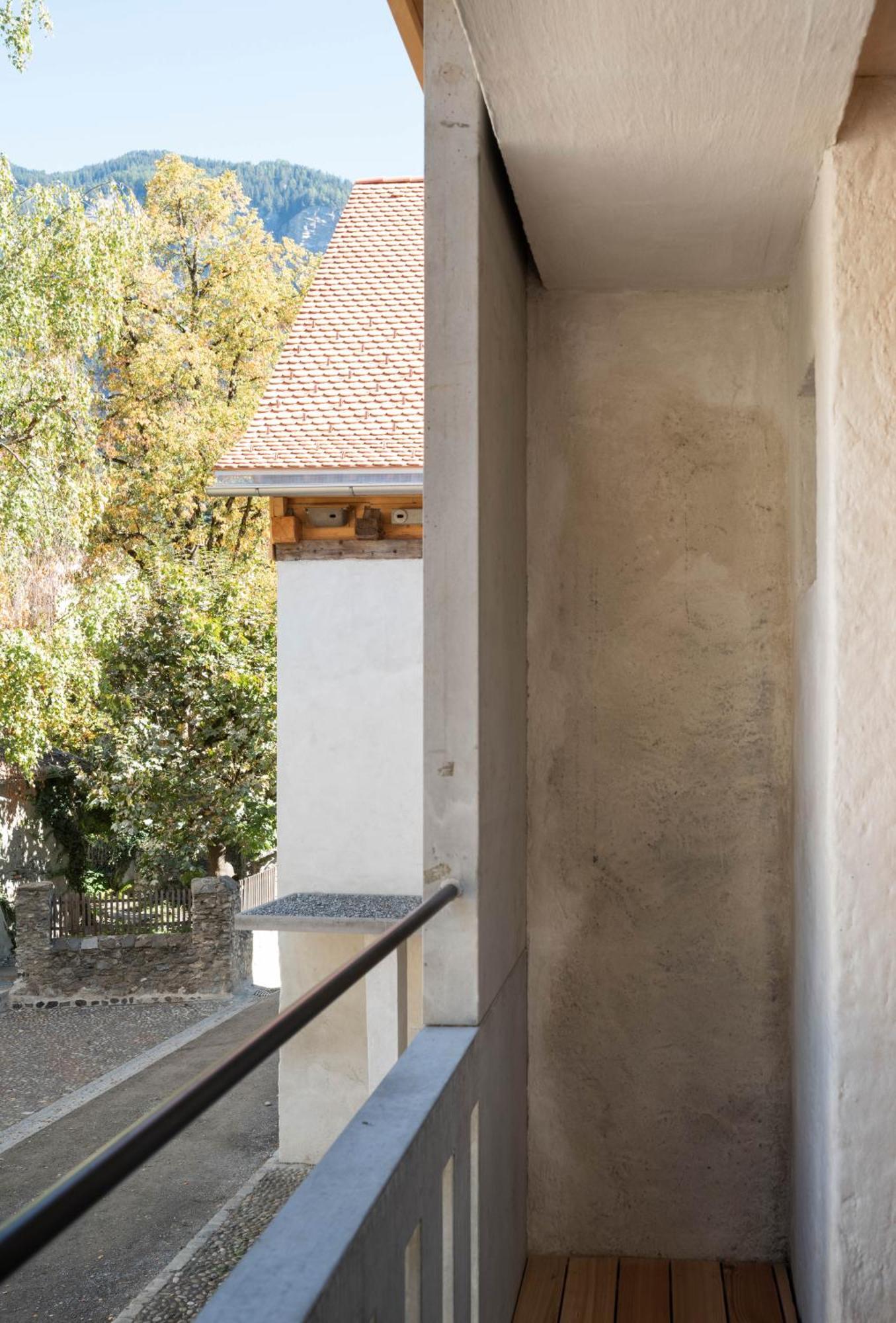 Casa Caminada Hotel Furstenaubruck Bagian luar foto
