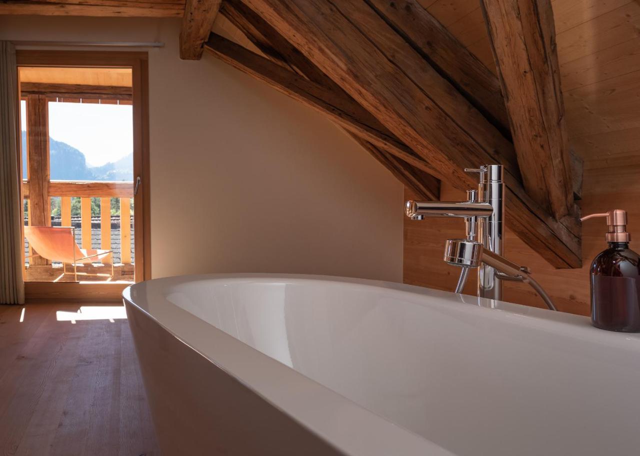 Casa Caminada Hotel Furstenaubruck Bagian luar foto